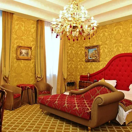Ξενοδοχείο Pesaro Palace 4*