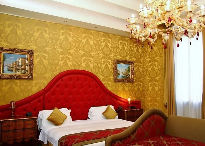 Pesaro Palace 4*