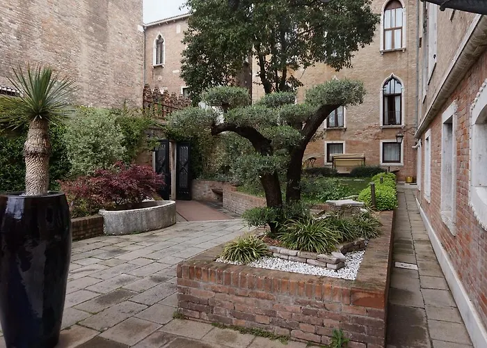 מלון Pesaro Palace ונציה