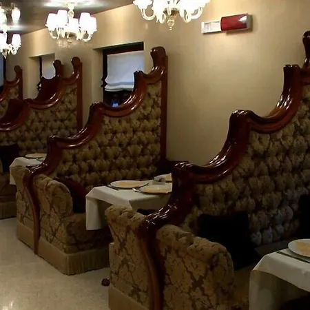 Pesaro Palace 4* Venedig