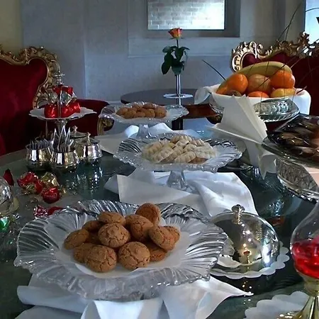 Otel Pesaro Palace Venedik