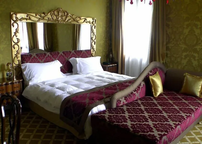 Pesaro Palace 4*