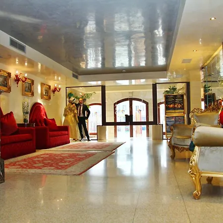 Hotel Pesaro Palace Venice