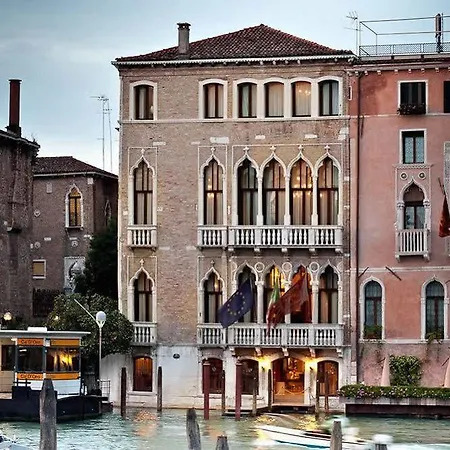 Pesaro Palace 4* Venice