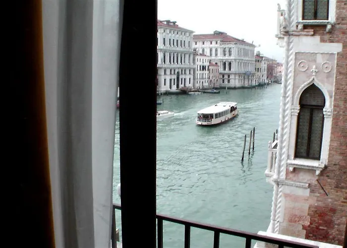 Hotel Pesaro Palace 4*