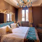 Szálloda Pesaro Palace 4*