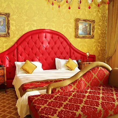 Pesaro Palace Hotel